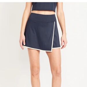 Old Navy High-Waisted PowerSoft Faux-Wrap Skort - Go Dry - Navy / Cream 2X